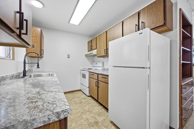 3307-3309 2nd Street N, Fargo, ND 58102