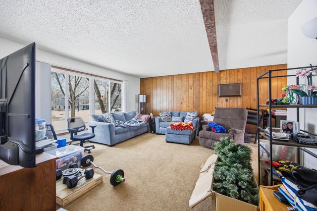 3307-3309 2nd Street N, Fargo, ND 58102