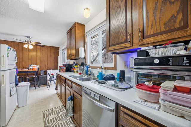 3307-3309 2nd Street N, Fargo, ND 58102