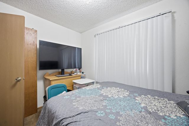 3307-3309 2nd Street N, Fargo, ND 58102