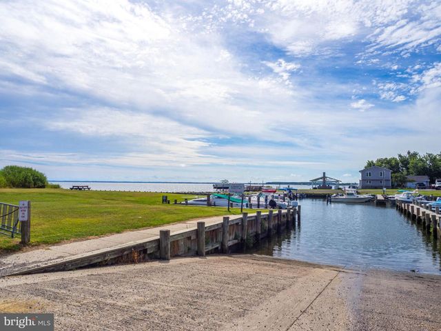 620 OLD LOVE POINT RD, Stevensville, MD 21666