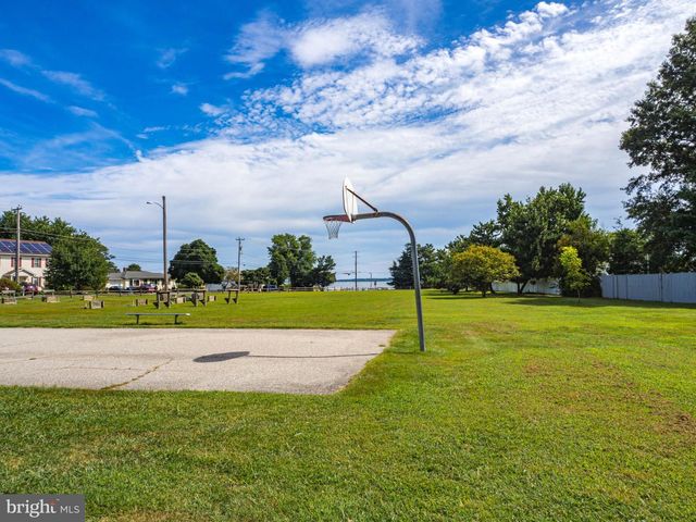 620 OLD LOVE POINT RD, Stevensville, MD 21666