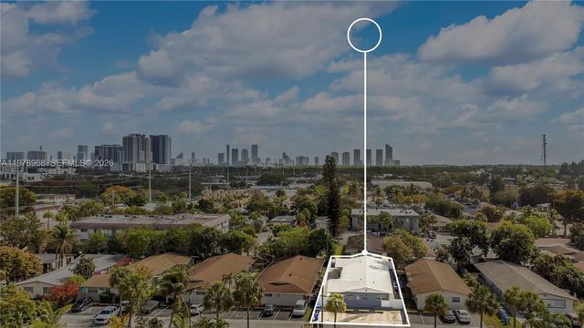 15991 NE 18th Pl 3, North Miami Beach, FL 33162