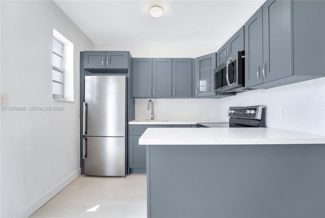 15991 NE 18th Pl 3, North Miami Beach, FL 33162