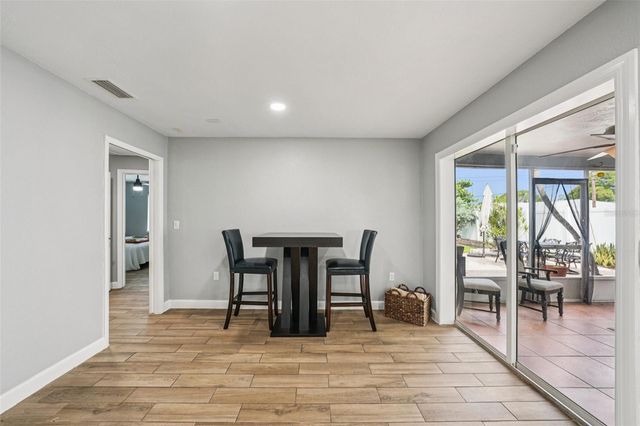 6010 BAYOU GRANDE BOULEVARD NE, St Petersburg, FL 33703