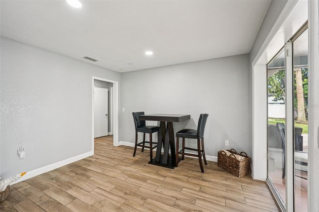 6010 BAYOU GRANDE BOULEVARD NE, St Petersburg, FL 33703