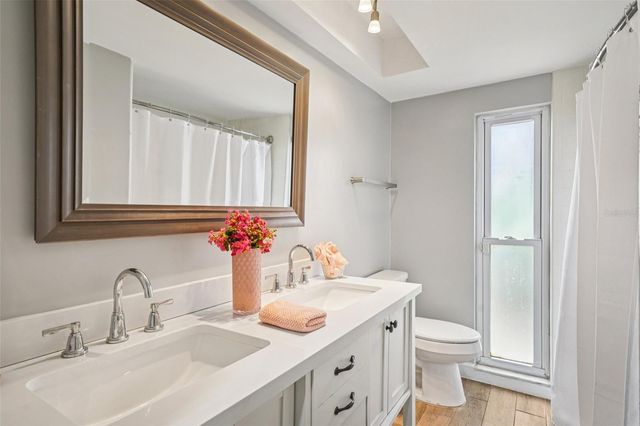 6010 BAYOU GRANDE BOULEVARD NE, St Petersburg, FL 33703