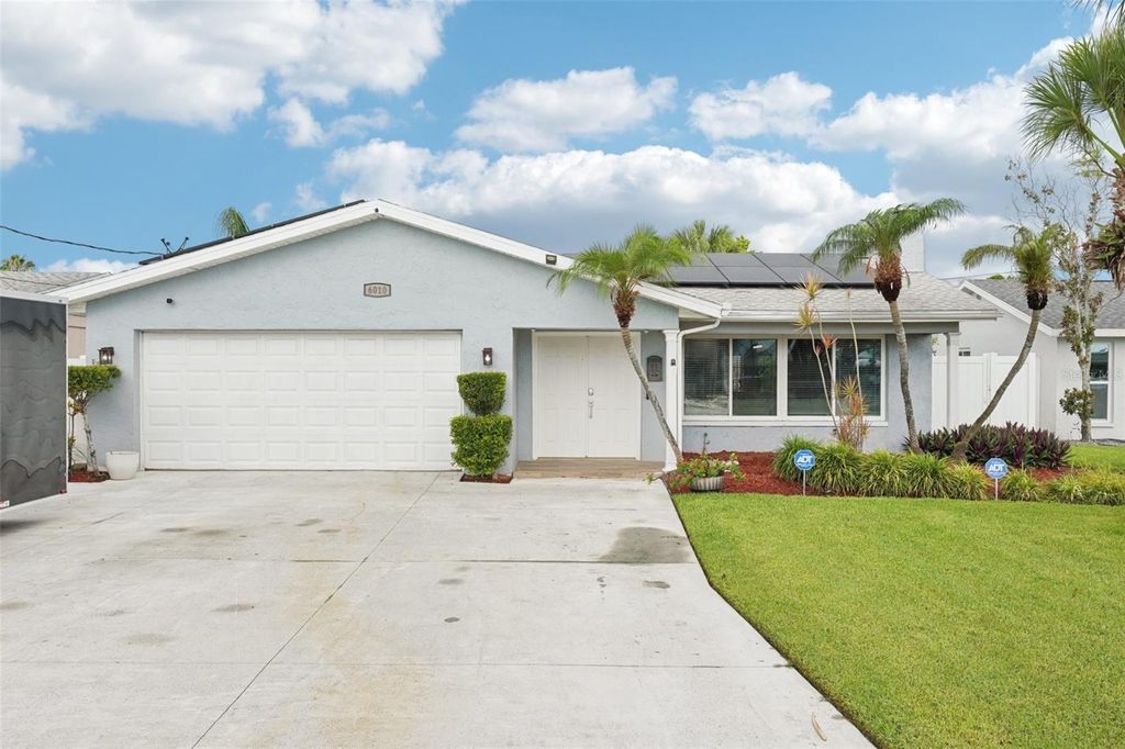 6010 BAYOU GRANDE BOULEVARD NE, St Petersburg, FL 33703