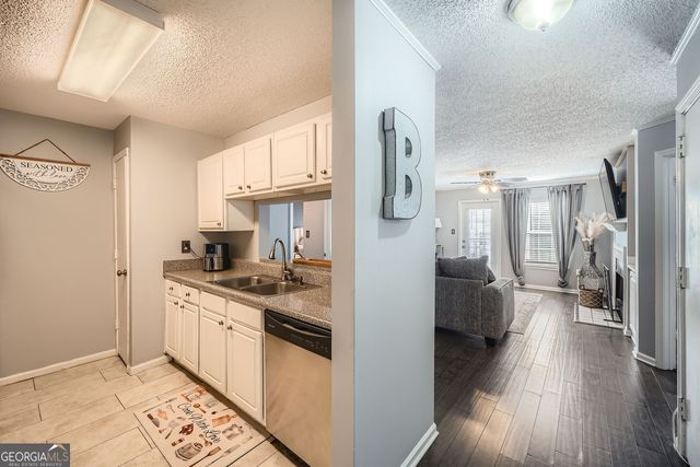 3655 Habersham Road NE 227, Atlanta, GA 30305
