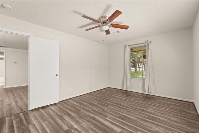 222 Cool Cove, Montgomery, TX 77356