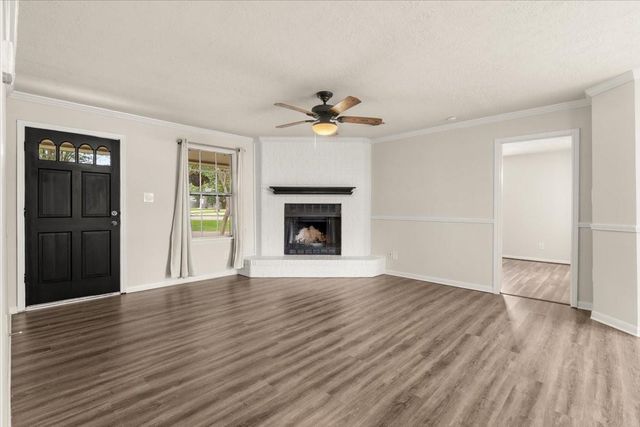 222 Cool Cove, Montgomery, TX 77356