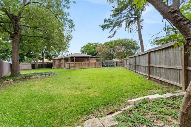 222 Cool Cove, Montgomery, TX 77356