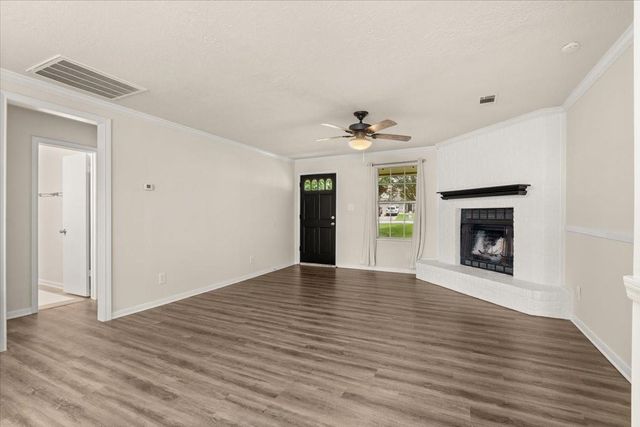 222 Cool Cove, Montgomery, TX 77356