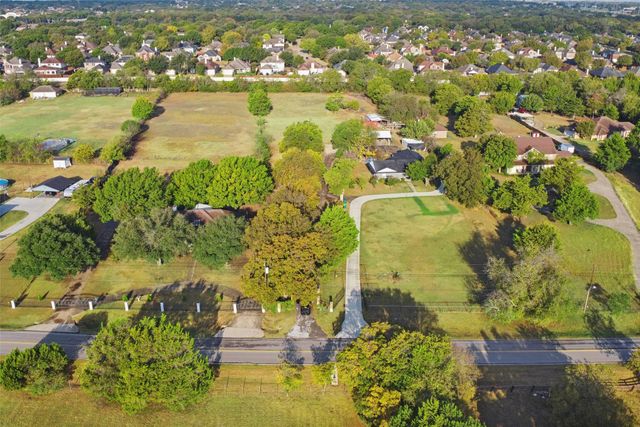 1403 N Cedar Hill Road, Cedar Hill, TX 75104