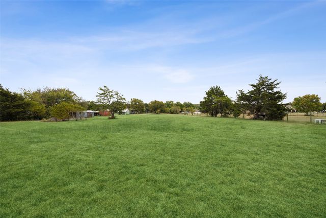 1403 N Cedar Hill Road, Cedar Hill, TX 75104