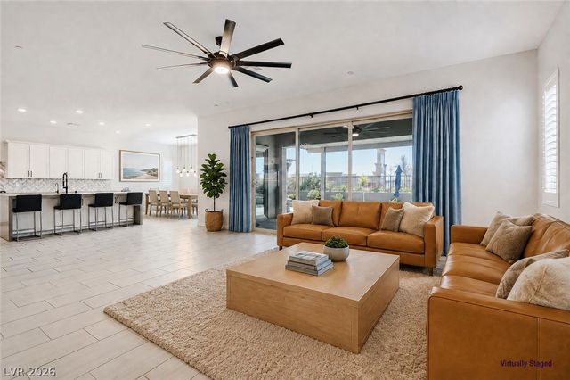 707 Glowing Horizon Street, Henderson, NV 89052