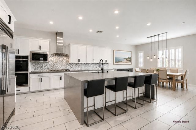 707 Glowing Horizon Street, Henderson, NV 89052