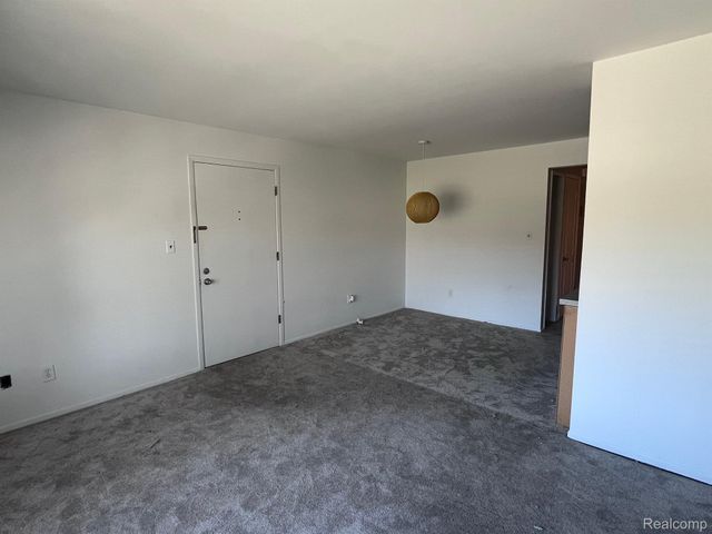 19804 Harper Avenue 202, Harper Woods, MI 48225