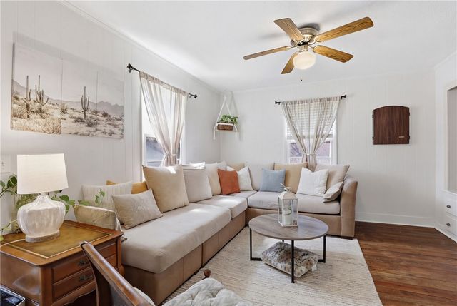 602 S Tugaloo Street, Walhalla, SC 29691