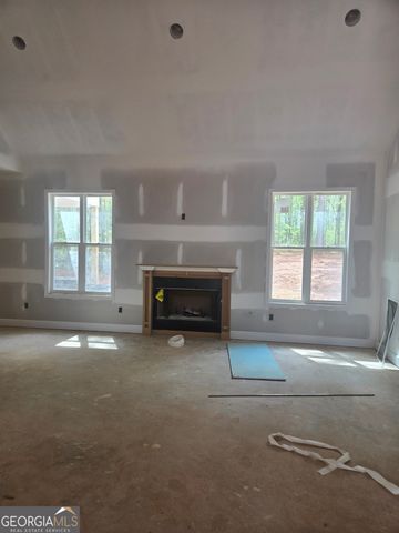 160 Rivers Edge Drive, Forsyth, GA 31029