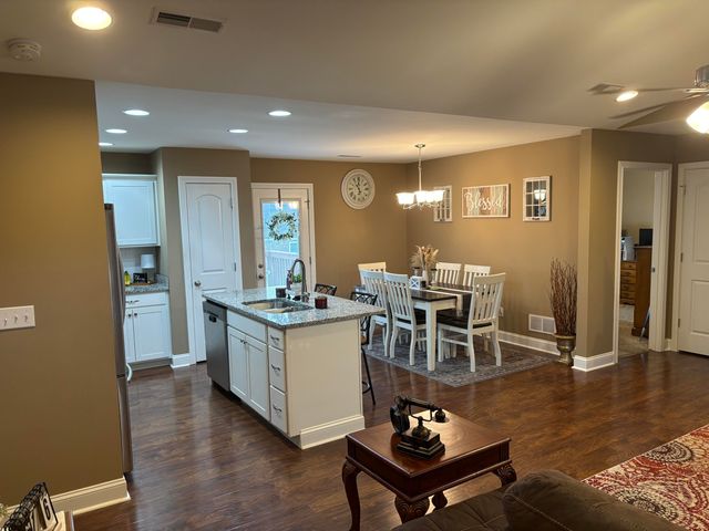 204 Windward Way, Richmond, KY 40475