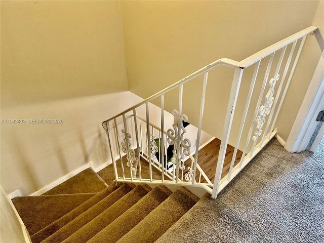 6060 Village Cir, Orlando, FL 32822