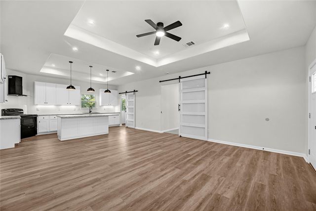 1902 Westview Drive, Alvin, TX 77511