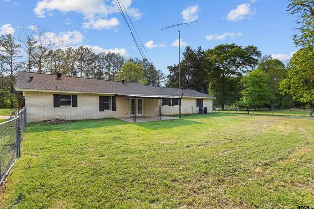 155 Angela Lane, Henderson, TX 75654