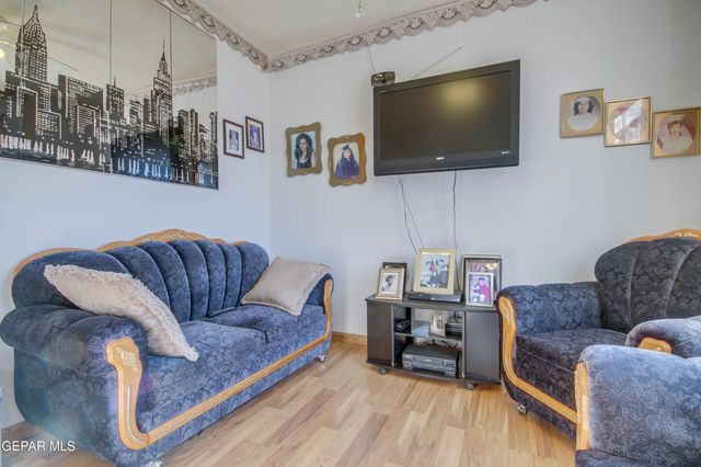 3316 TREASURE HILL Place, El Paso, TX 79936