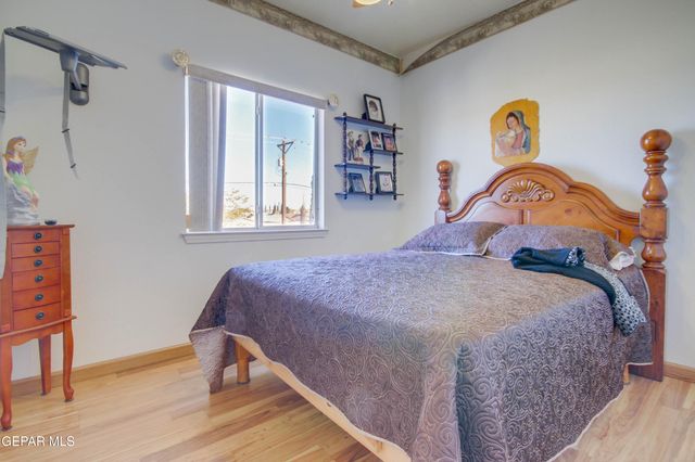 3316 TREASURE HILL Place, El Paso, TX 79936