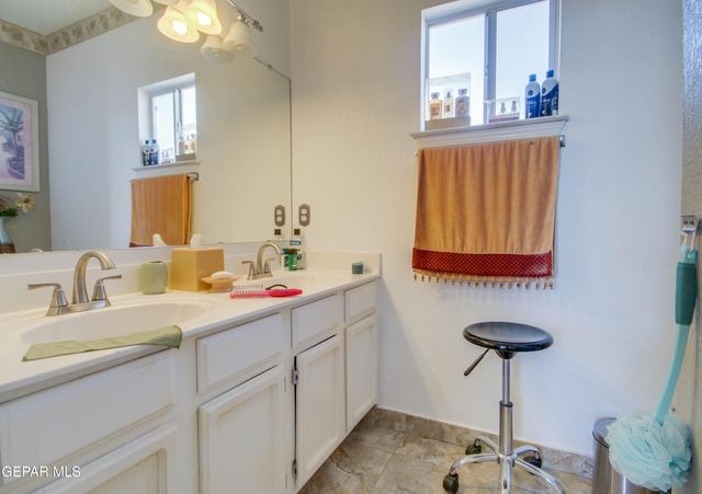 3316 TREASURE HILL Place, El Paso, TX 79936