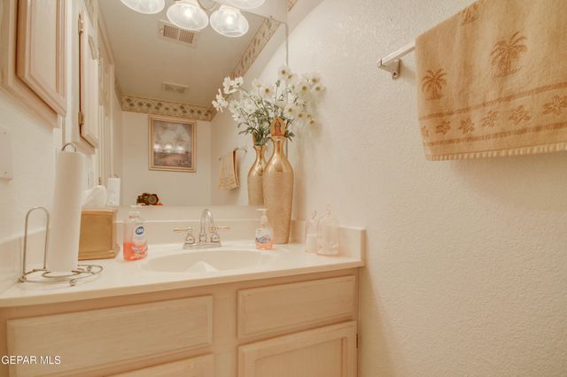 3316 TREASURE HILL Place, El Paso, TX 79936