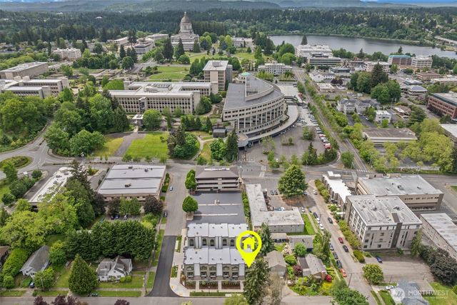 518 13th Avenue SE, Olympia, WA 98501