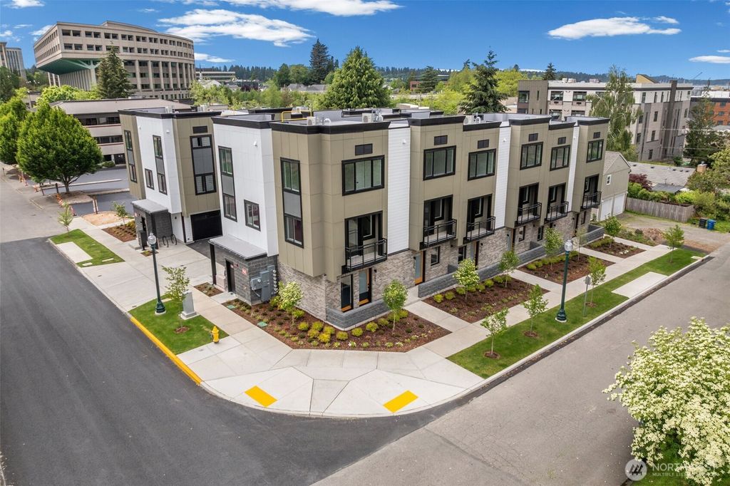 518 13th Avenue SE, Olympia, WA 98501