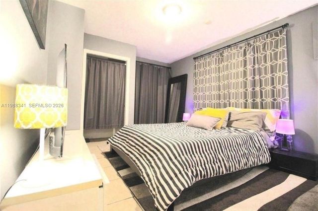 2120 NE 168th St C, North Miami Beach, FL 33162