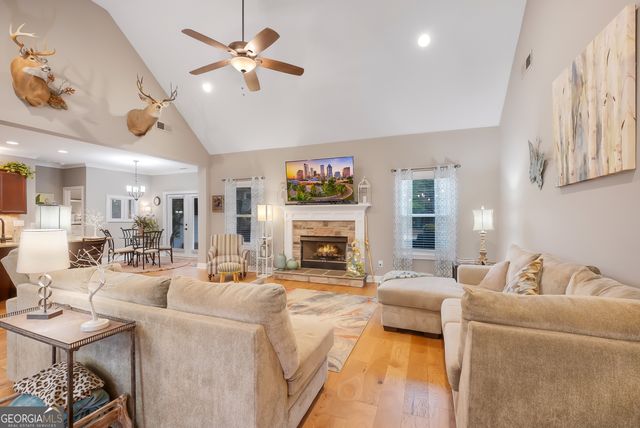 933 Ashley Glen Drive, Williamson, GA 30292