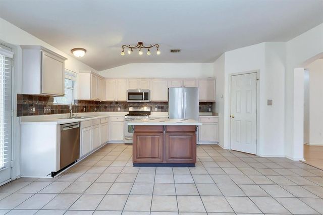 3337 Cantera WAY, Round Rock, TX 78681