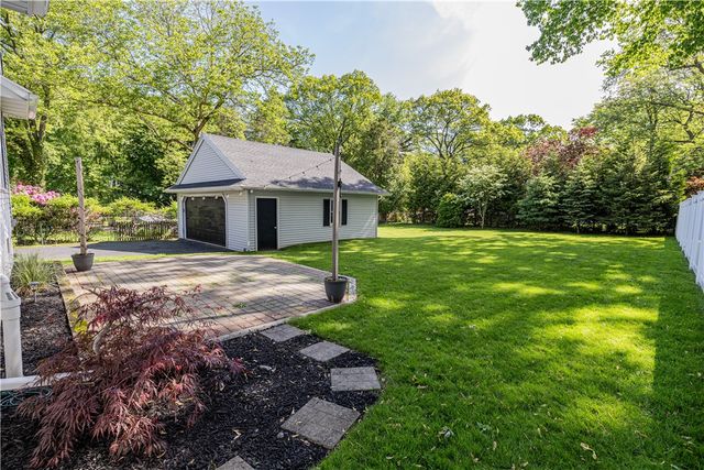 48 Rock Beach Road, Irondequoit, NY 14617