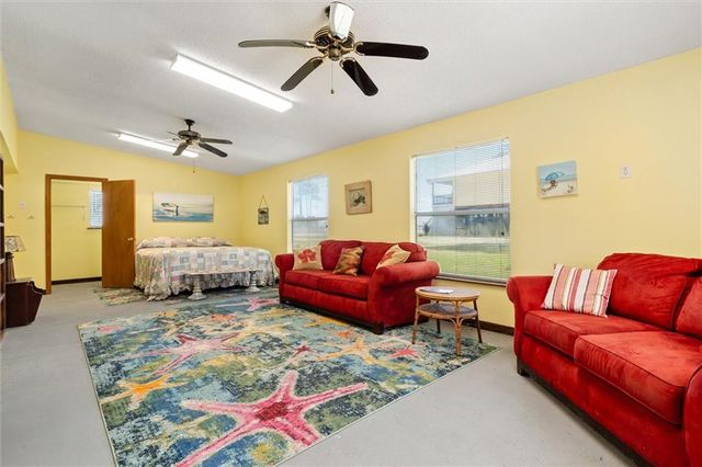 125 Bienville Boulevard, Dauphin Island, AL 36528