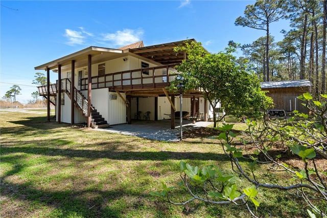 125 Bienville Boulevard, Dauphin Island, AL 36528