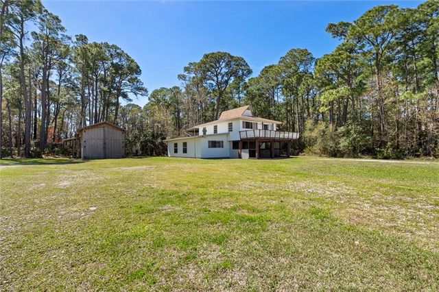 125 Bienville Boulevard, Dauphin Island, AL 36528