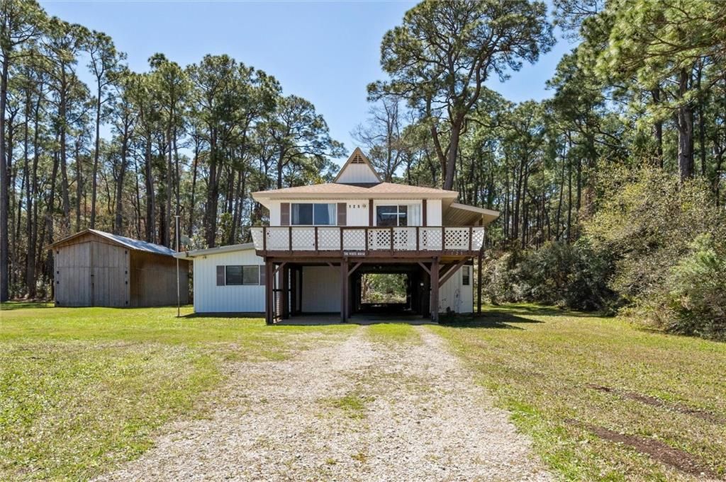 125 Bienville Boulevard, Dauphin Island, AL 36528