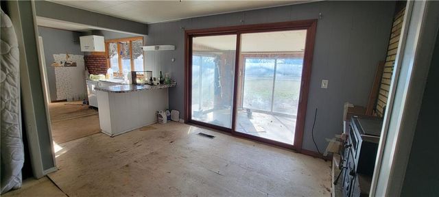 1001 N Main Street, Yates Center, KS 66783