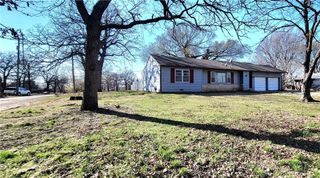 1001 N Main Street, Yates Center, KS 66783