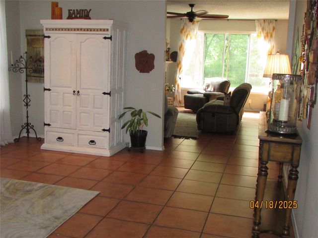 2709 Lakeside Drive, Burleson, TX 76028