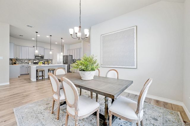 8942 Whimsey Ridge, Fair Oaks Ranch, TX 78015