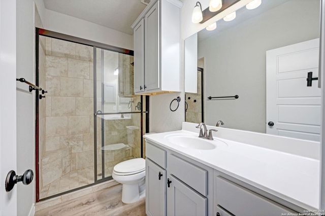 8942 Whimsey Ridge, Fair Oaks Ranch, TX 78015