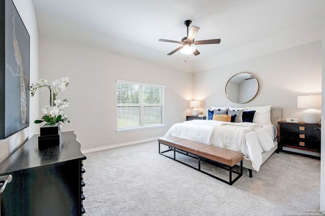 8942 Whimsey Ridge, Fair Oaks Ranch, TX 78015