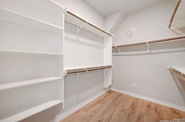 8942 Whimsey Ridge, Fair Oaks Ranch, TX 78015