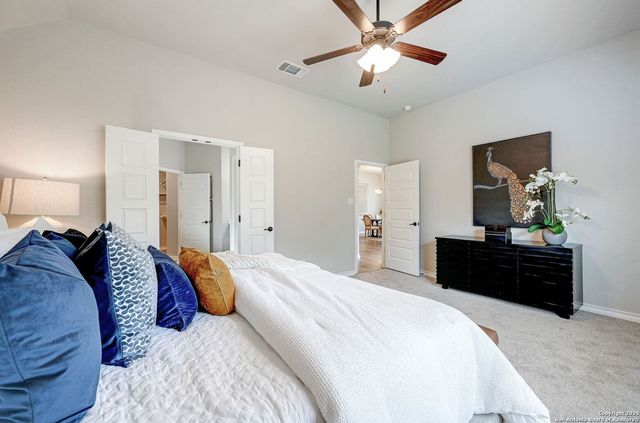 8942 Whimsey Ridge, Fair Oaks Ranch, TX 78015